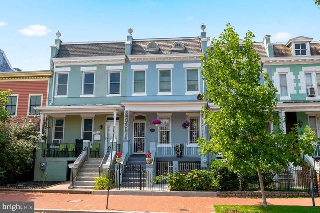 1221 E ST SE, Washington, DC 20003