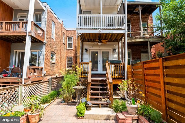 1221 E ST SE, Washington, DC 20003