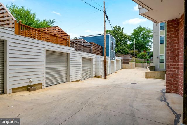 1221 E ST SE, Washington, DC 20003