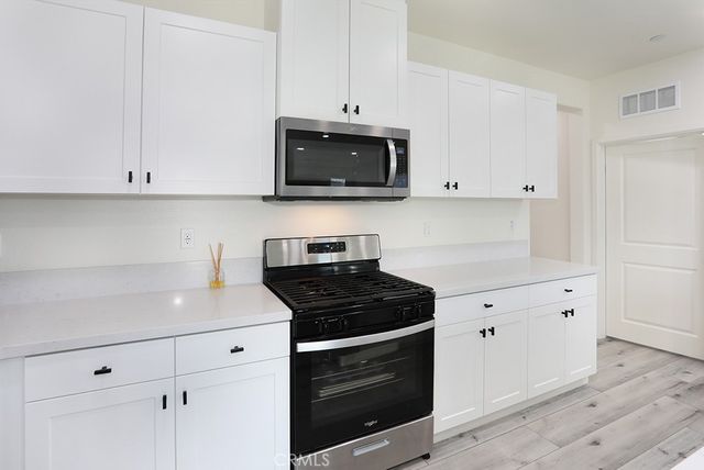 4067 Summer, Corona, CA 92883