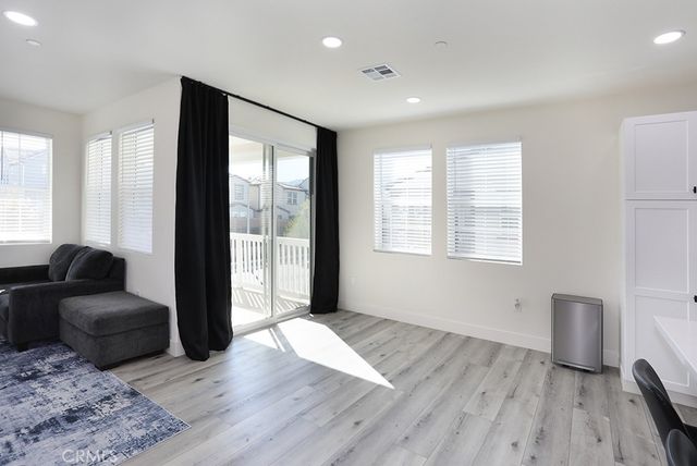 4067 Summer, Corona, CA 92883
