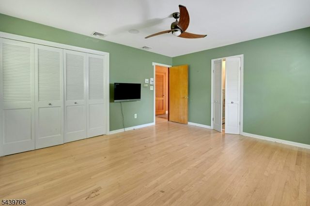 29 Dogwood Dr, Chester Twp., NJ 07930