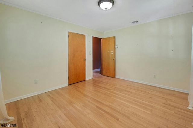29 Dogwood Dr, Chester Twp., NJ 07930