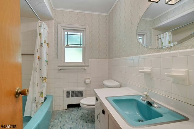 29 Dogwood Dr, Chester Twp., NJ 07930