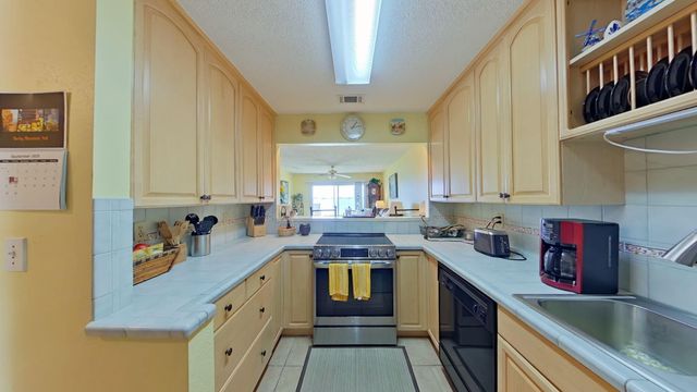 1695 W Highway 98, 102, Mary Esther, FL 32569