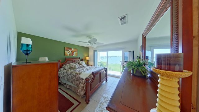 1695 W Highway 98, 102, Mary Esther, FL 32569