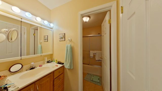 1695 W Highway 98, 102, Mary Esther, FL 32569