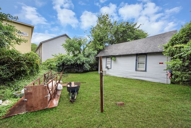 2611 Canfield Street, Houston, TX 77004