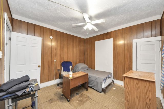 2611 Canfield Street, Houston, TX 77004