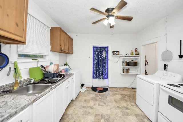 2611 Canfield Street, Houston, TX 77004