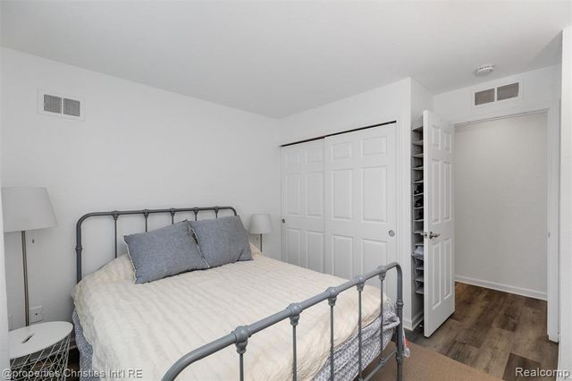 19272 Northridge Drive, Northville, MI 48167