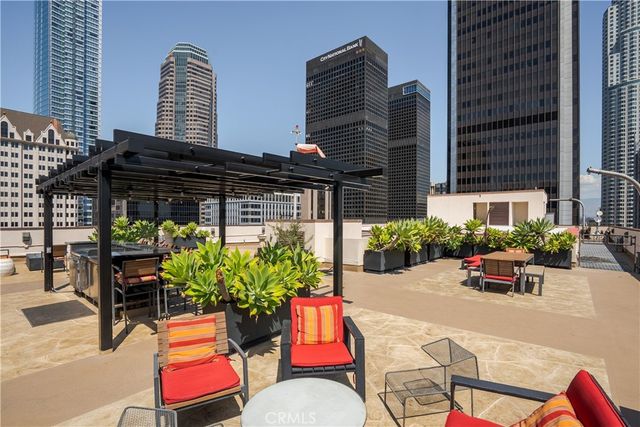 655 S Hope Street 704, Los Angeles, CA 90017