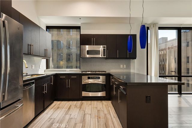 655 S Hope Street 704, Los Angeles, CA 90017