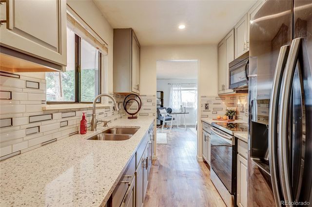 11949 E Iowa Avenue, Aurora, CO 80012