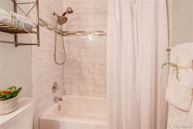 11949 E Iowa Avenue, Aurora, CO 80012