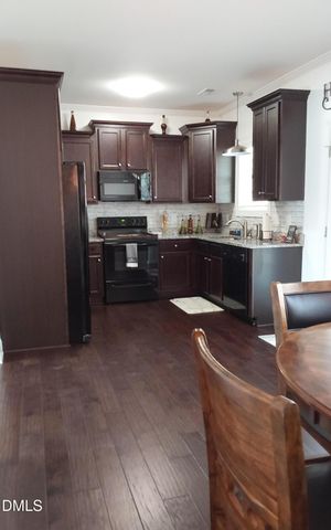 215 Keeneland Drive, Oxford, NC 27565