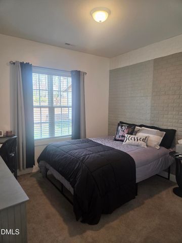 215 Keeneland Drive, Oxford, NC 27565