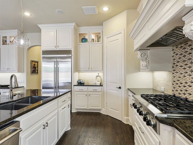 3644 Benchmark Lane, Frisco, TX 75034