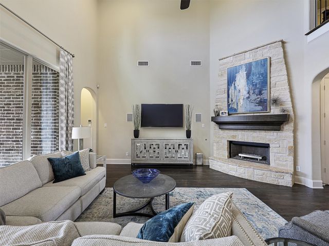3644 Benchmark Lane, Frisco, TX 75034