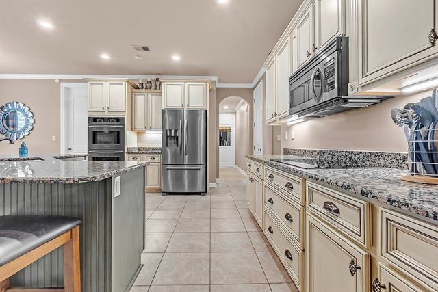 1222 RIVER PINE CV, Cordova, TN 38016