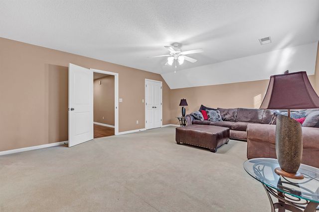 1222 RIVER PINE CV, Cordova, TN 38016