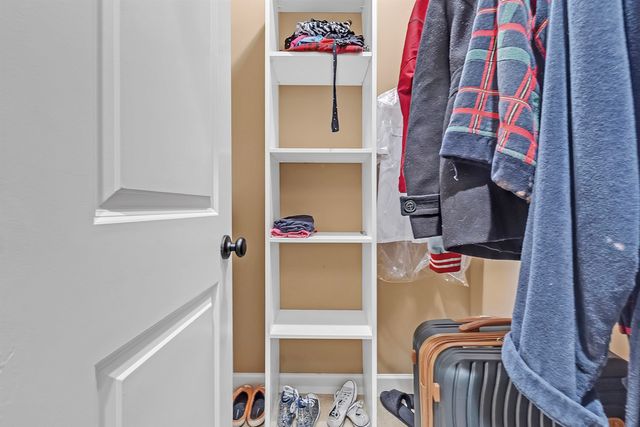 1222 RIVER PINE CV, Cordova, TN 38016