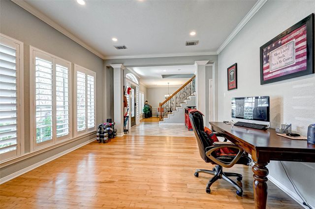 14 Bradford Circle, Sugar Land, TX 77479