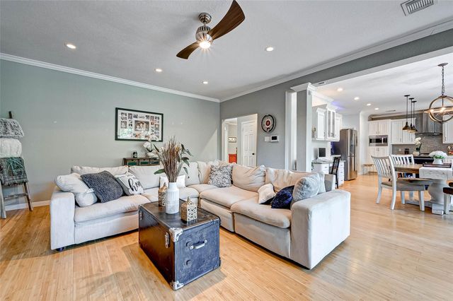 14 Bradford Circle, Sugar Land, TX 77479