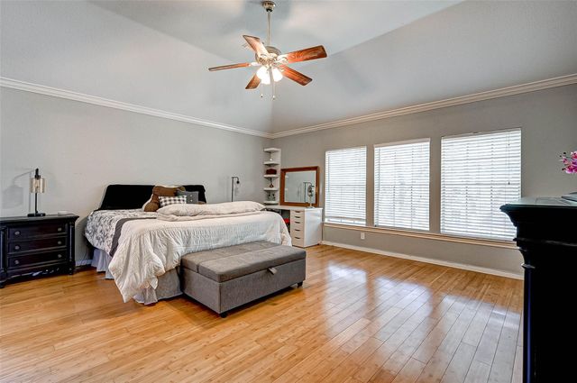 14 Bradford Circle, Sugar Land, TX 77479