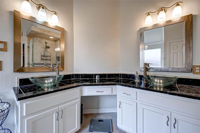 14 Bradford Circle, Sugar Land, TX 77479