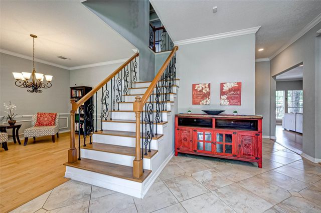 14 Bradford Circle, Sugar Land, TX 77479