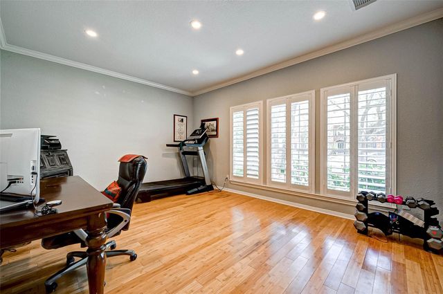 14 Bradford Circle, Sugar Land, TX 77479