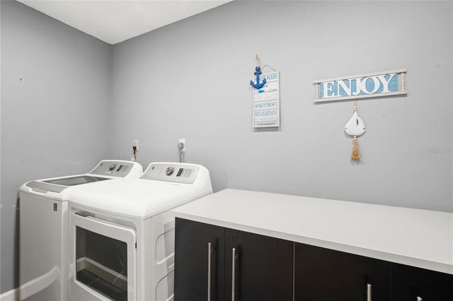 2746 ORCHID OAKS DRIVE 301, Sarasota, FL 34239