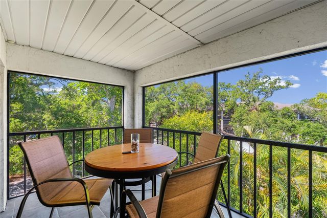 2746 ORCHID OAKS DRIVE 301, Sarasota, FL 34239
