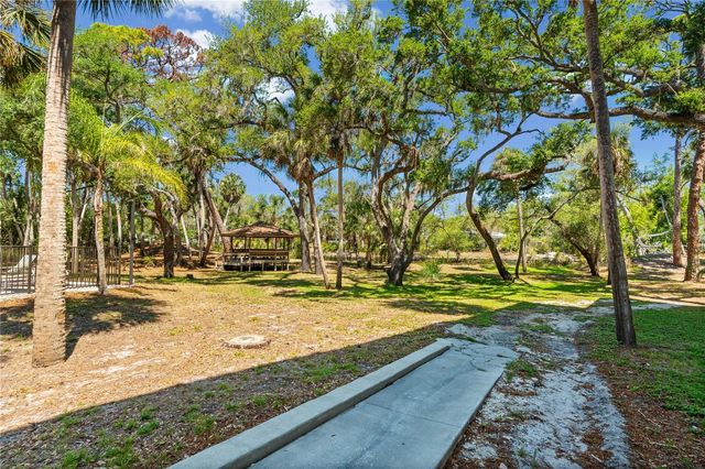 2746 ORCHID OAKS DRIVE 301, Sarasota, FL 34239