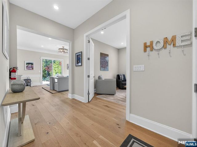 19 Woodmont Circle, River Vale, NJ 07675