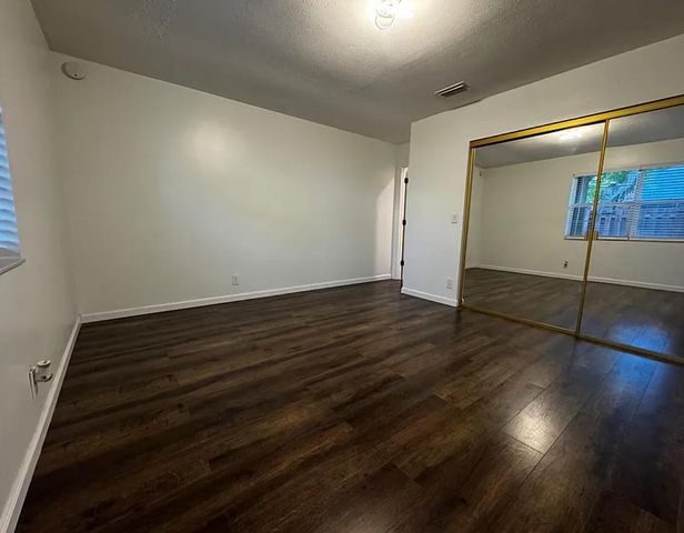 904 NW 50TH Court, Deerfield Beach, FL 33064