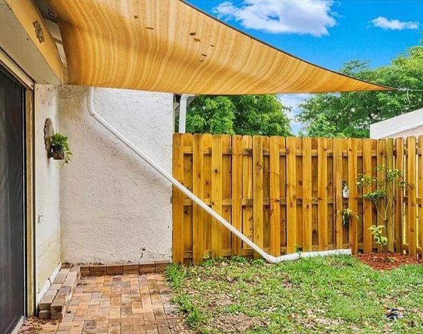 904 NW 50TH Court, Deerfield Beach, FL 33064