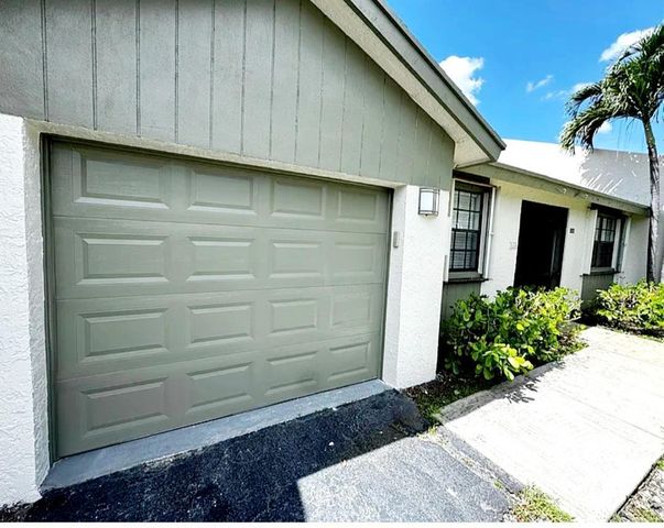 904 NW 50TH Court, Deerfield Beach, FL 33064