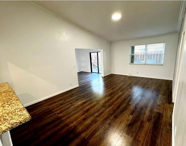 904 NW 50TH Court, Deerfield Beach, FL 33064