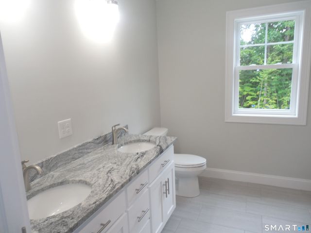 2 Town Line Drive, East Hampton, CT 06424