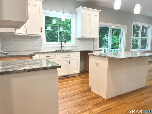 2 Town Line Drive, East Hampton, CT 06424