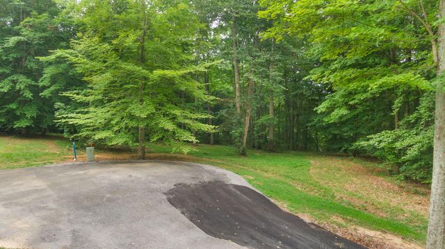 Lot 39 Captains Point, Jamestown, KY 42629