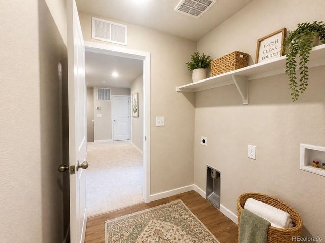 48170 Shetland Dr, Bennett, CO 80102