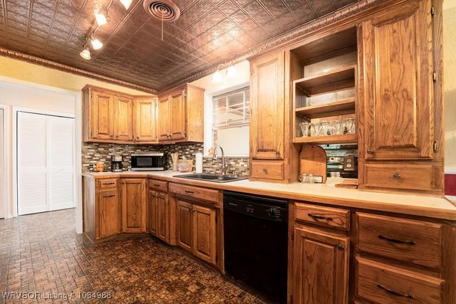 4732 Whippoorwill Lane, Van Buren, AR 72956