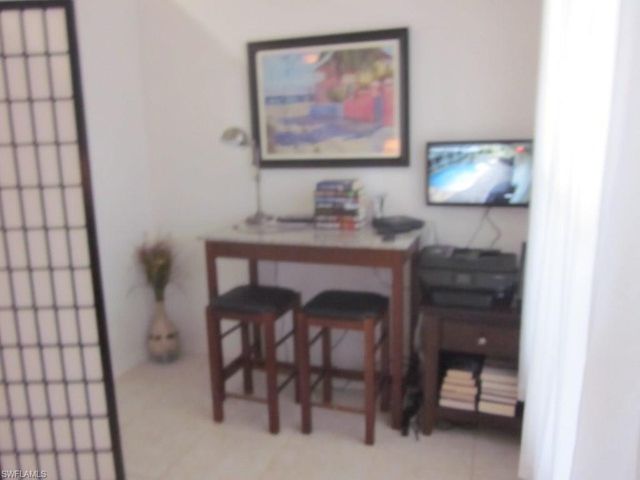 613 SE 2nd TER, Cape Coral, FL 33990