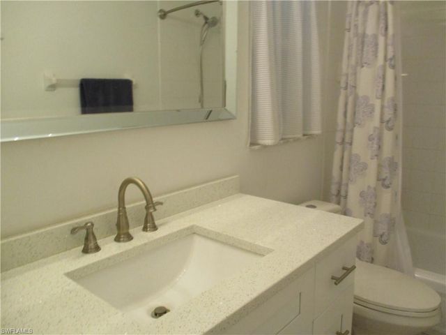 613 SE 2nd TER, Cape Coral, FL 33990