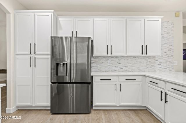 20996 N 82nd Lane, Peoria, AZ 85382