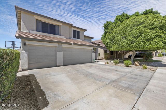 20996 N 82nd Lane, Peoria, AZ 85382