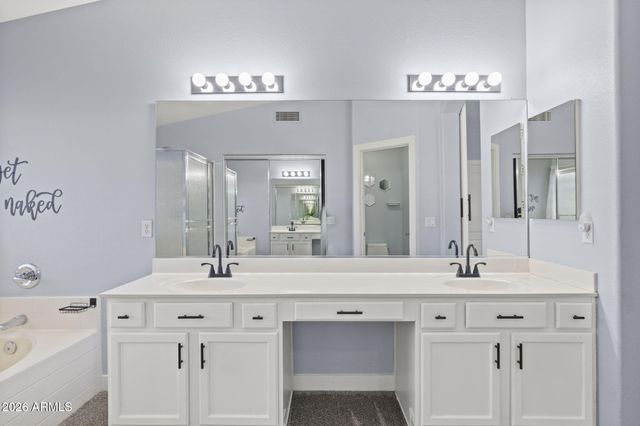 20996 N 82nd Lane, Peoria, AZ 85382